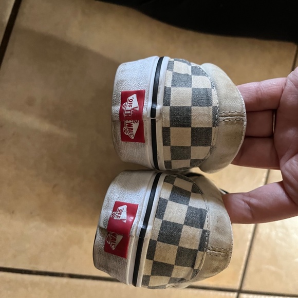 Checkered Vans - Picture 3 of 5
